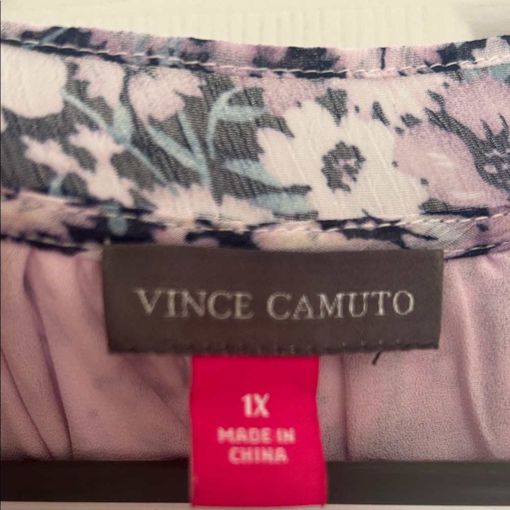 Vince Camuto Floral Lavender/Pink Women's Top, Size 1X - Picture 2 of 2